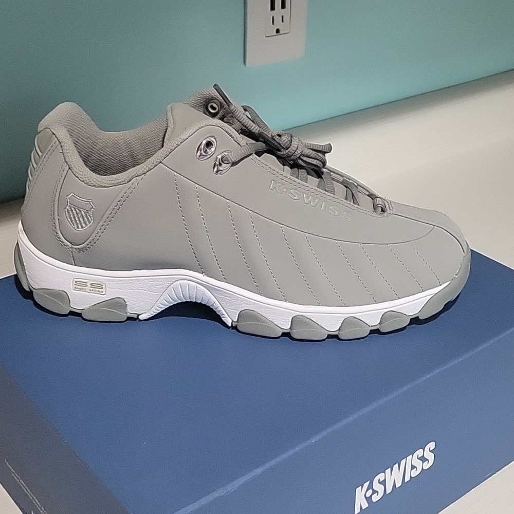 K Swiss Sneakers 10.5